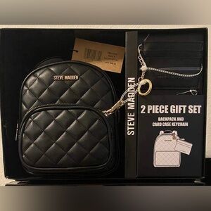 BRAND NEW Steve Madden gift set